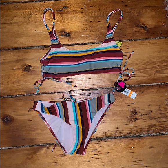 Striped bikini set. New with tags - Picture 1 of 3